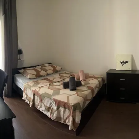 Appartement 2-room Off The